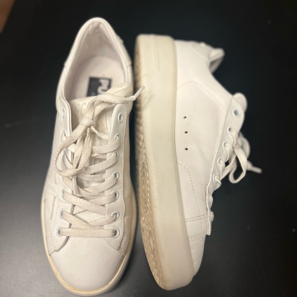 Golden Goose - Picture 5 of 7
